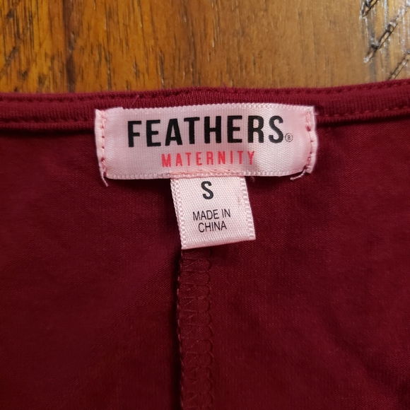 NWT Feathers Maternity Dress - Picture 5 of 8